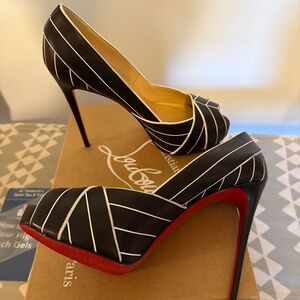 Ladies red bottoms